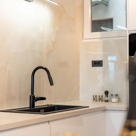 Royal Lux * سبليت