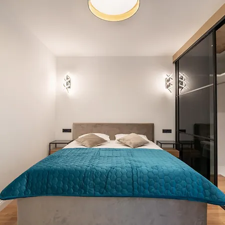 Apartmán Diamond Znjan With & Sea View