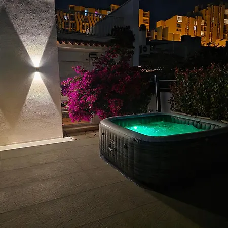 Royal Lux With & Sea View Apartamento *