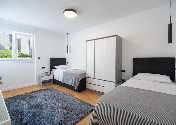 Royal Lux Apartment *